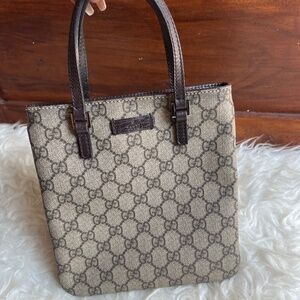 Authentic Rare Gucci GG Canvas Supreme Mini Bag
